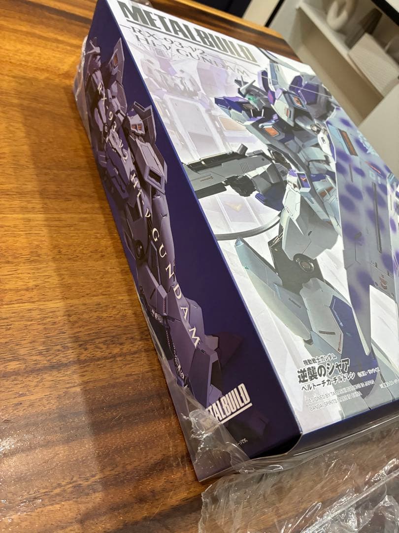 lbuild RX-93-v2 Hi-v ガンダム メタルビルド