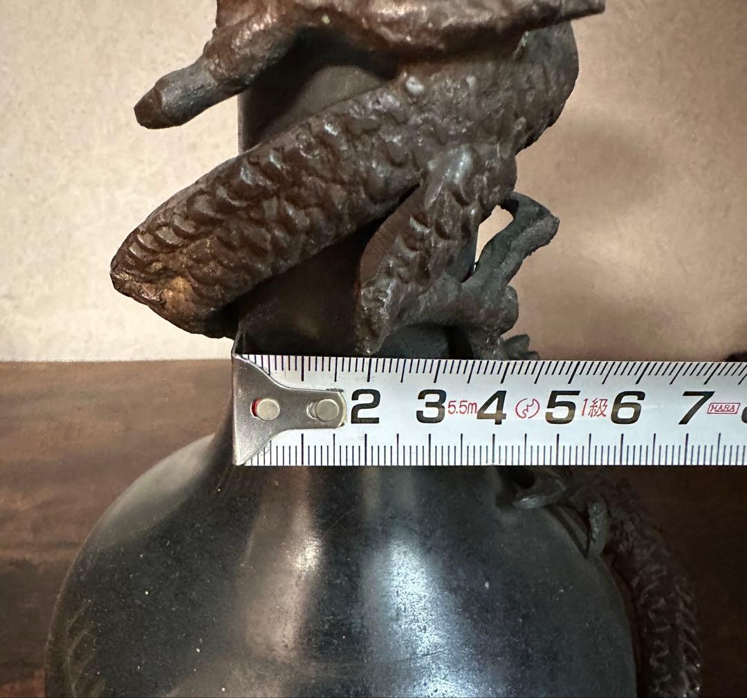 【希少】　古銅　銅製　鉄龍巻　龍巻花瓶　雄峰造　雄峰在銘　花入れ　高岡銅器　小