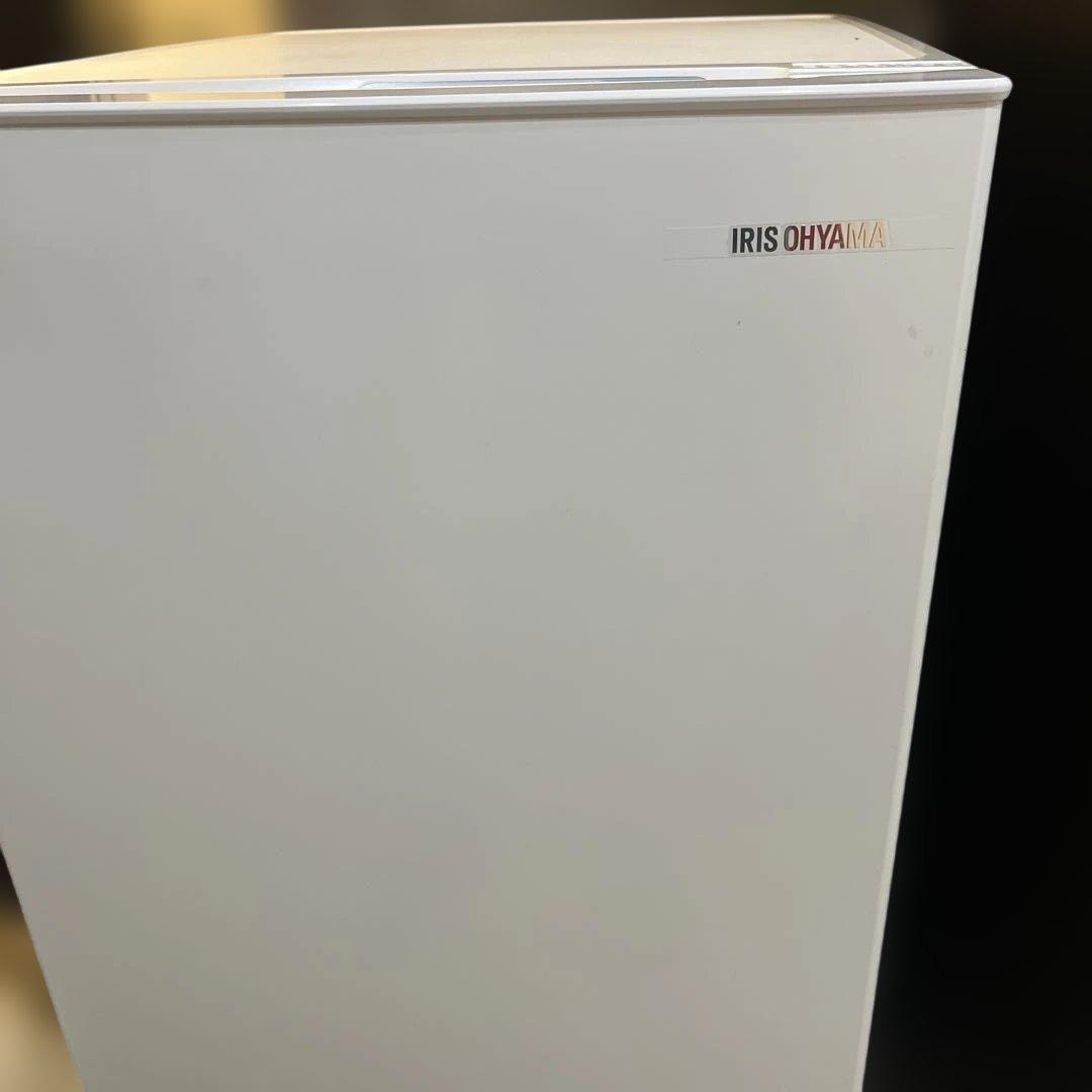 ほぼ新品/アイリスオーヤマ冷凍庫/119L 自動霜取り/省エネ/スリム