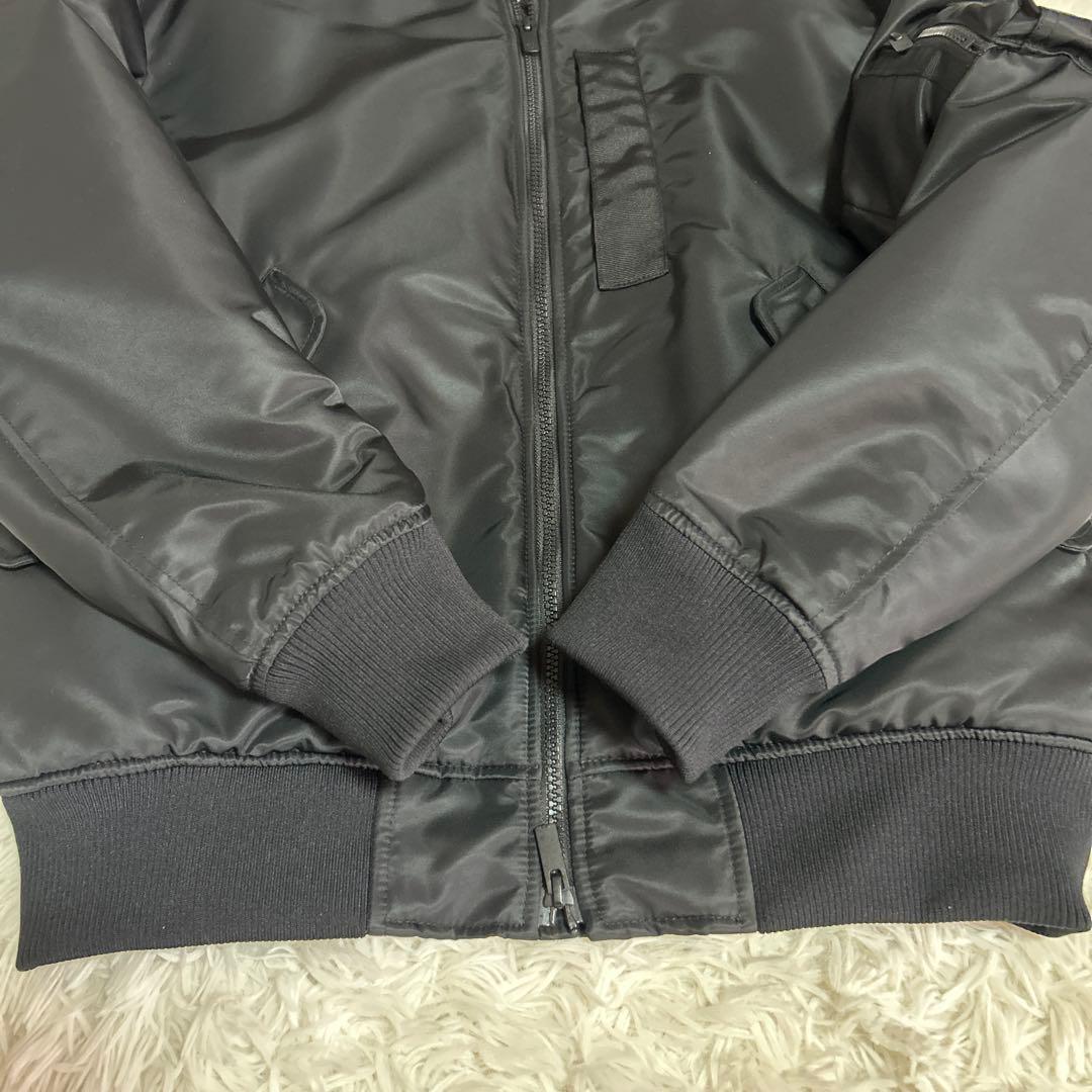 【美品】ユニクロ +J ハイブリッドダウンオーバーサイズMA-1ブルゾン