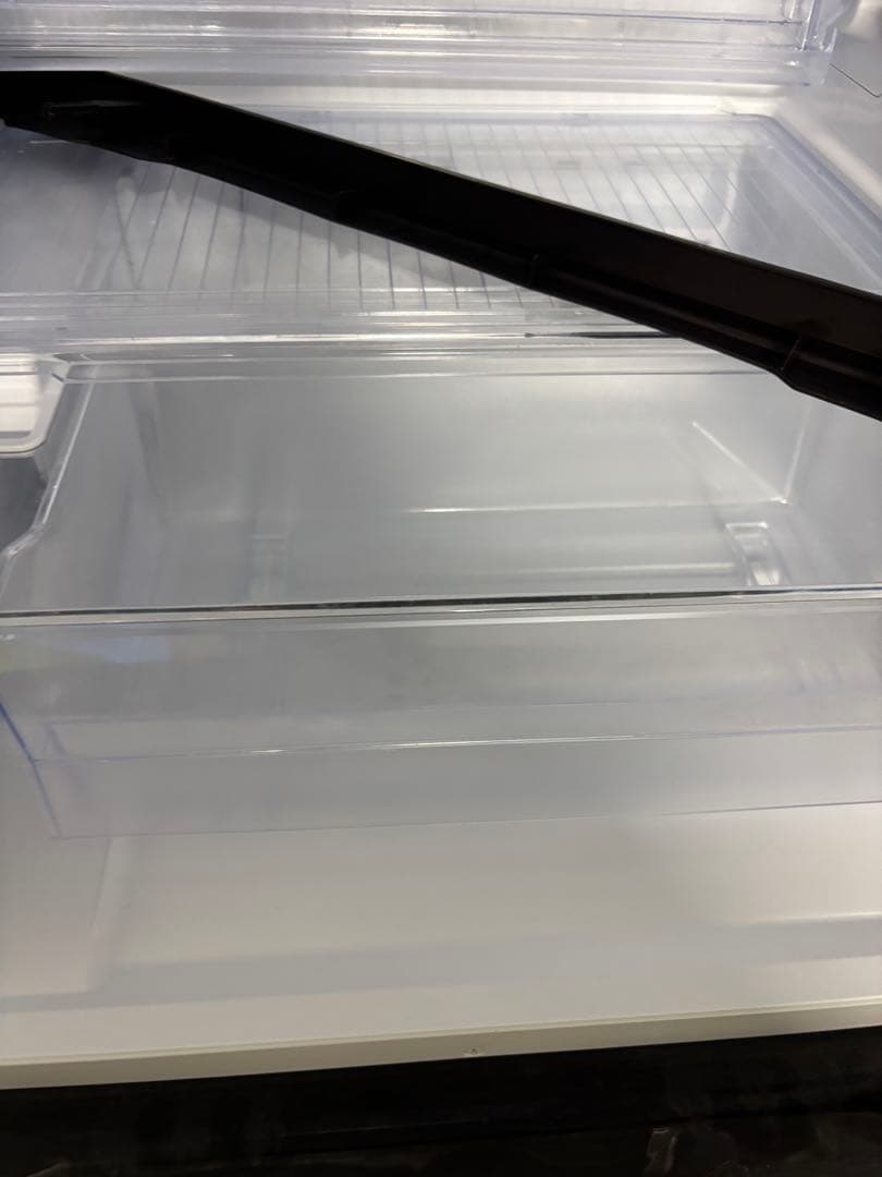 【美品】シャープ 冷蔵庫 SJ-GW35H-R 両開き2022年製T