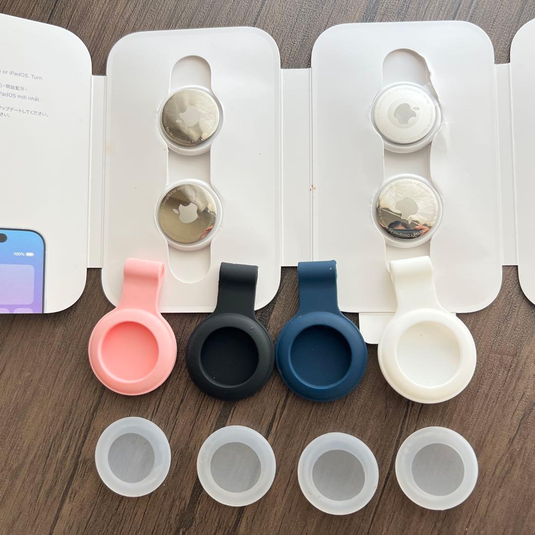 【ほぼ未使用】Apple AirTag 4個＋シリコンケース4個＋保護フィルム付