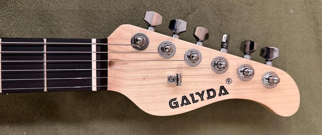 GALYDA　アクリル　透明　エレキギター　激レア　未使用に近い！