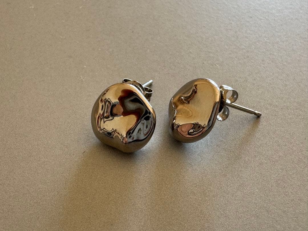 ete ビーンズ ピアス現行品未使用