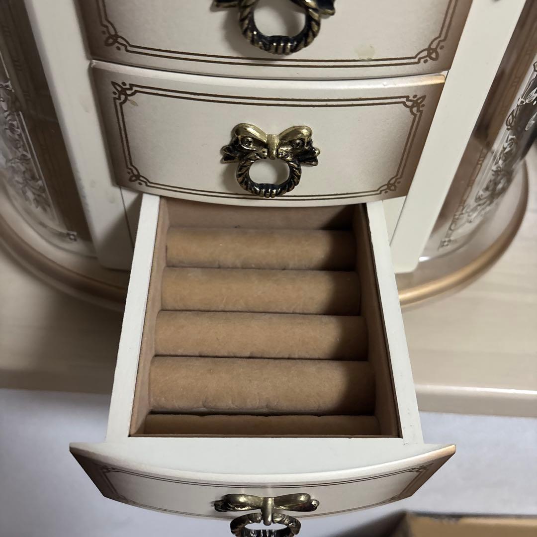 ジュエリーボックス ホワイト ゴールド　ヂャンディ商会