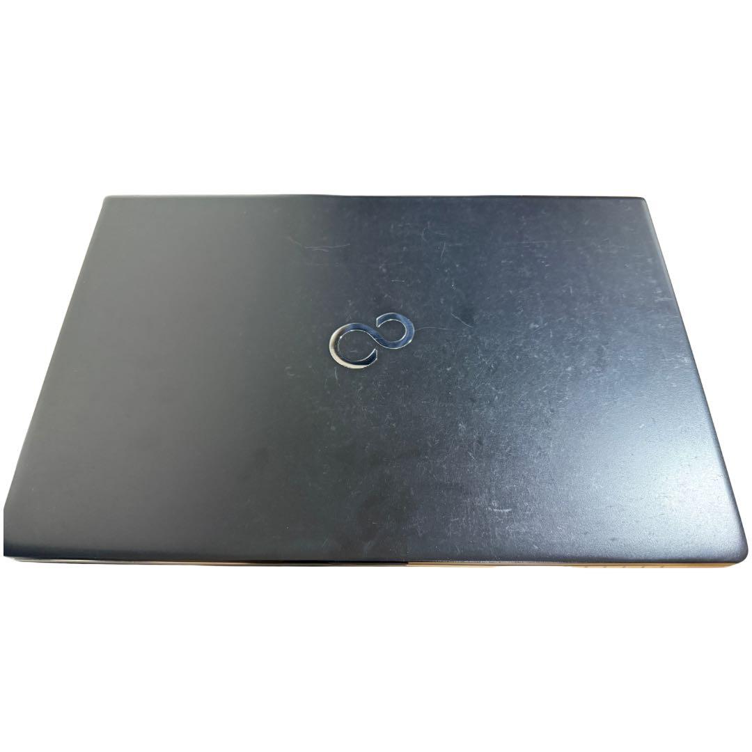 第8世代i5搭載 ノートパソコン 富士通 S938/B