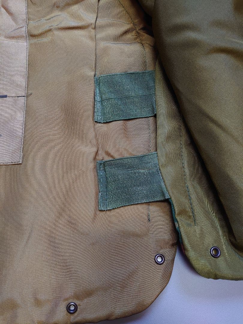 ミリタリーベスト