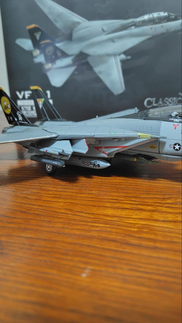 CALiBRE WinGS F-14D トムキャット ※ジャンク