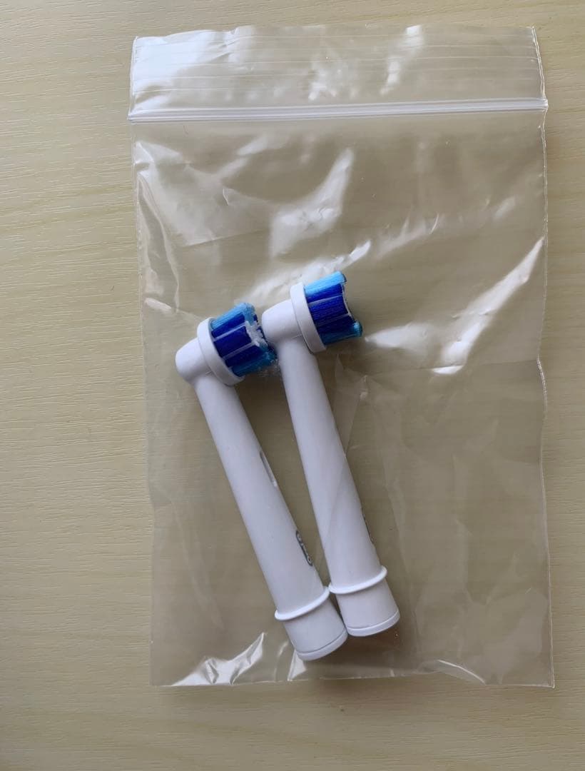 お値下げ【新品】ブラウンオーラルB電動歯ブラシ本体・替えセット