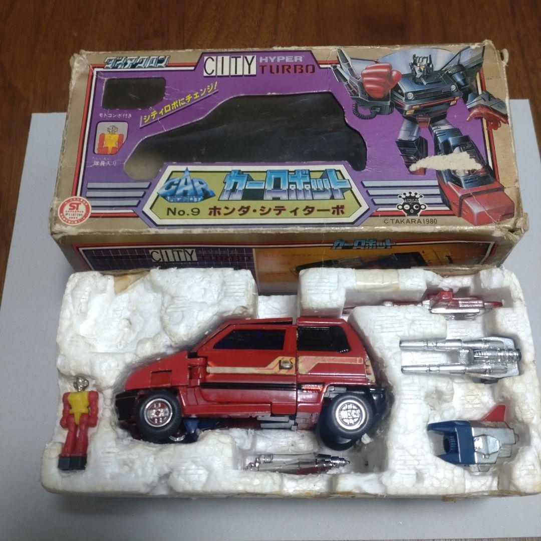 ダイアクロン　カーロボット　No.9 ホンダ・シティターボ　赤