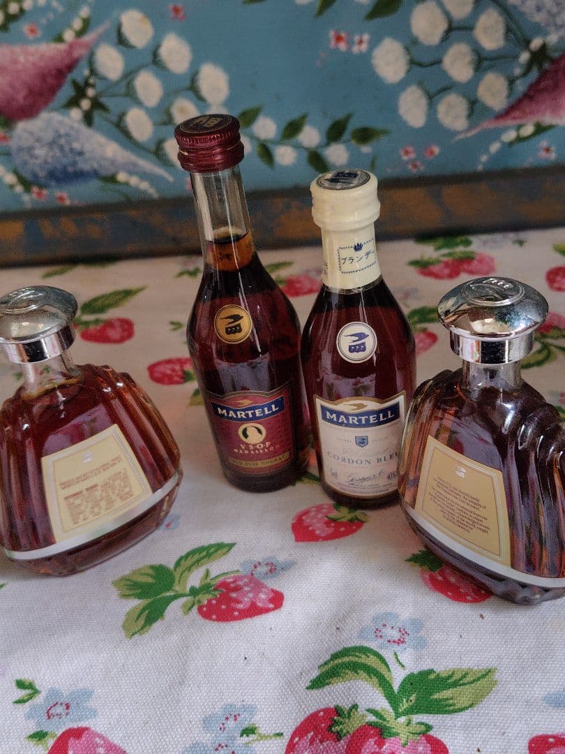 MARTELL 　マーテル　コニャック ミニボトル 4本セット