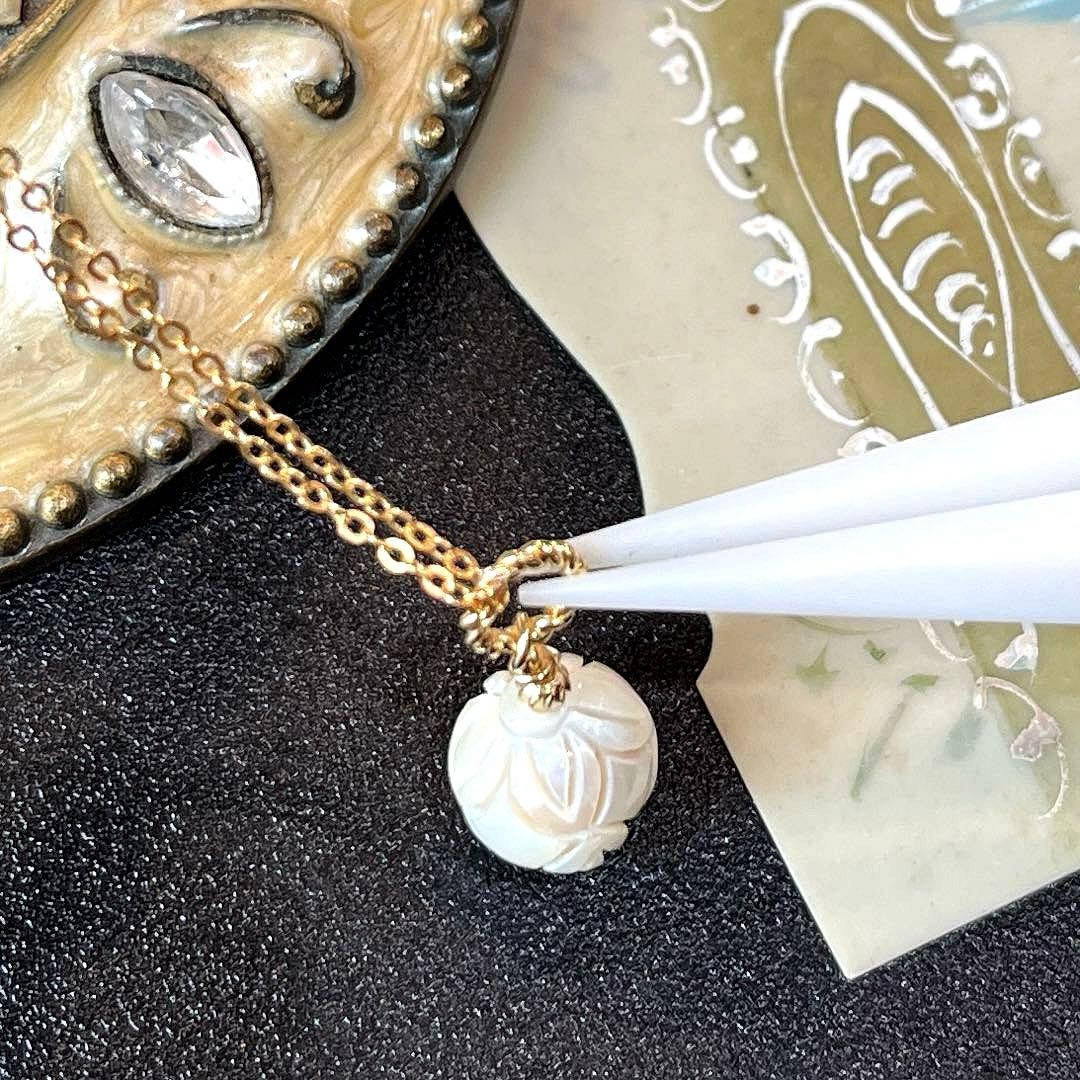 ＊＊COCO＊＊様✴︎白蝶真珠カービングネックレスTOP&デンドリックアゲート