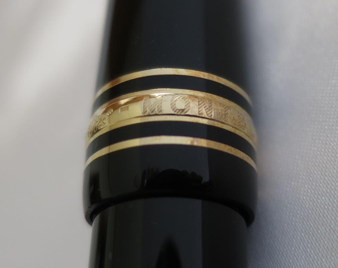 モンブラン　マイスター　シュテュック　ゴールド　ボールペン【新品未使用】