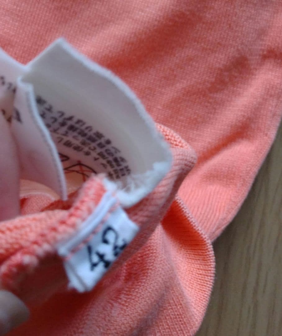 CHANEL ピンク タンクトップ ボタン付き サイズ42