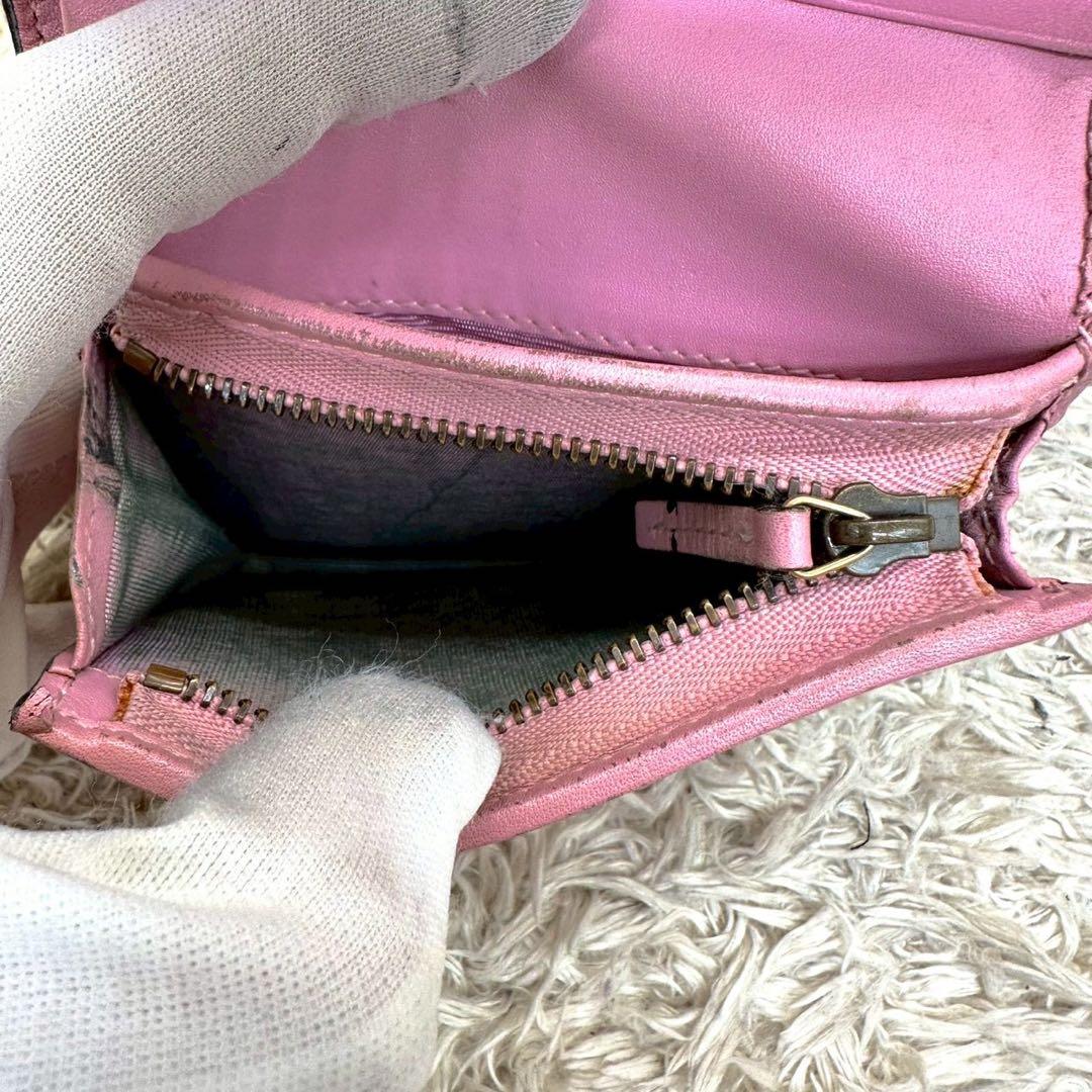 【美品】グッチ 二つ折り財布 ベージュ ピンク いちご スプリーム GG柄