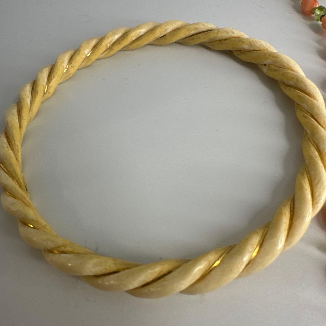 14K 585 サンゴ　珊瑚　天然材質　ぞうげ風　ネックレス　ブレスレット