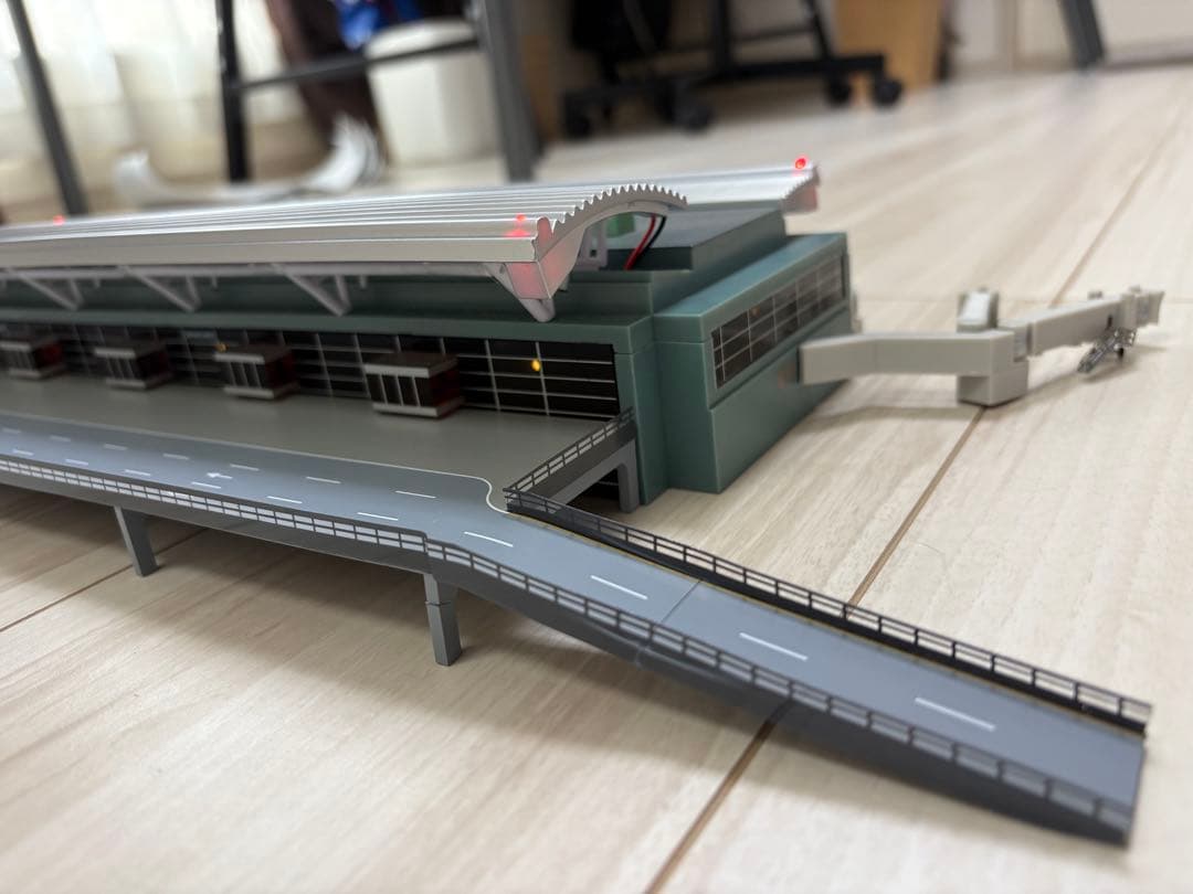 ①GJARPTB2 空港ターミナルビル　②GJAPS006 専用マット　セット