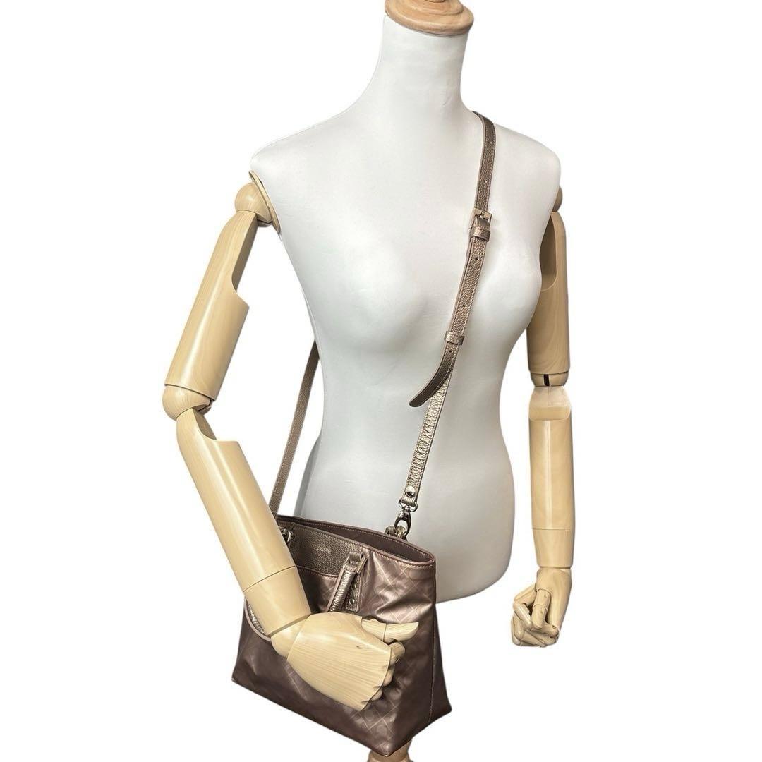 未使用◎ゲラルディーニ バイーラ ソフティ 2way 斜めがけ ショルダーバッグ