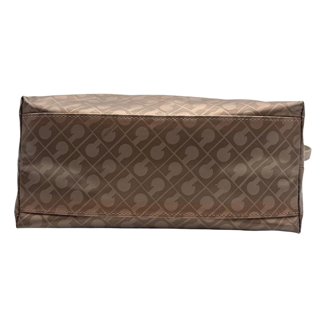 未使用◎ゲラルディーニ バイーラ ソフティ 2way 斜めがけ ショルダーバッグ