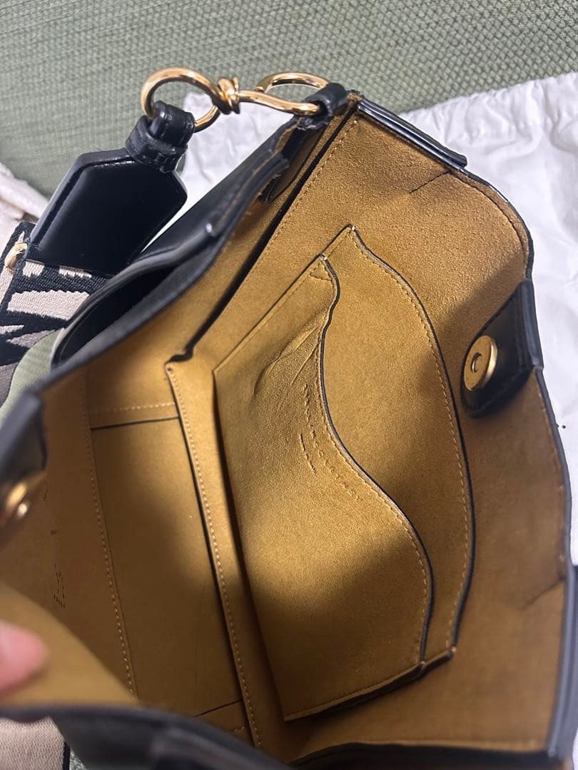 STELLA McCARTNEY ブラックショルダーバッグ