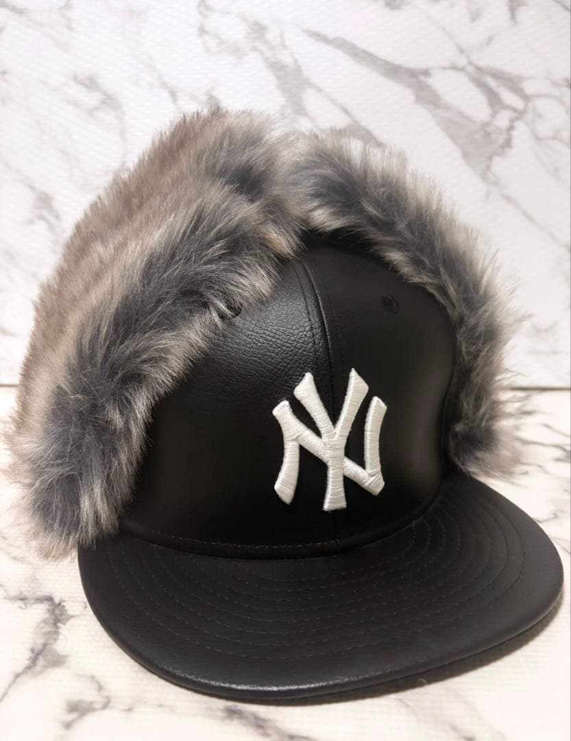 完売品　NEWERA ドックイヤー　NYキャップ