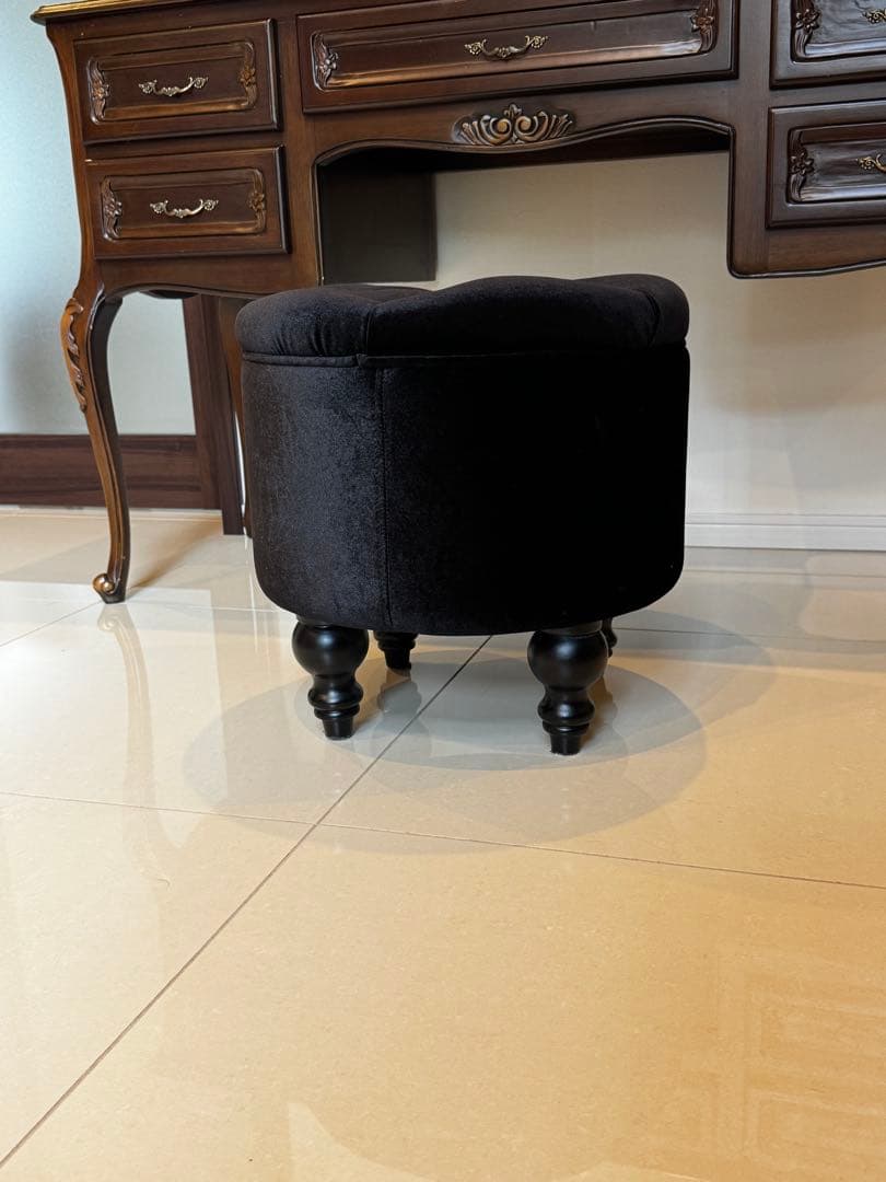 Salon de Chelsea様 アンティーク調 マカロン　スツール ブラック
