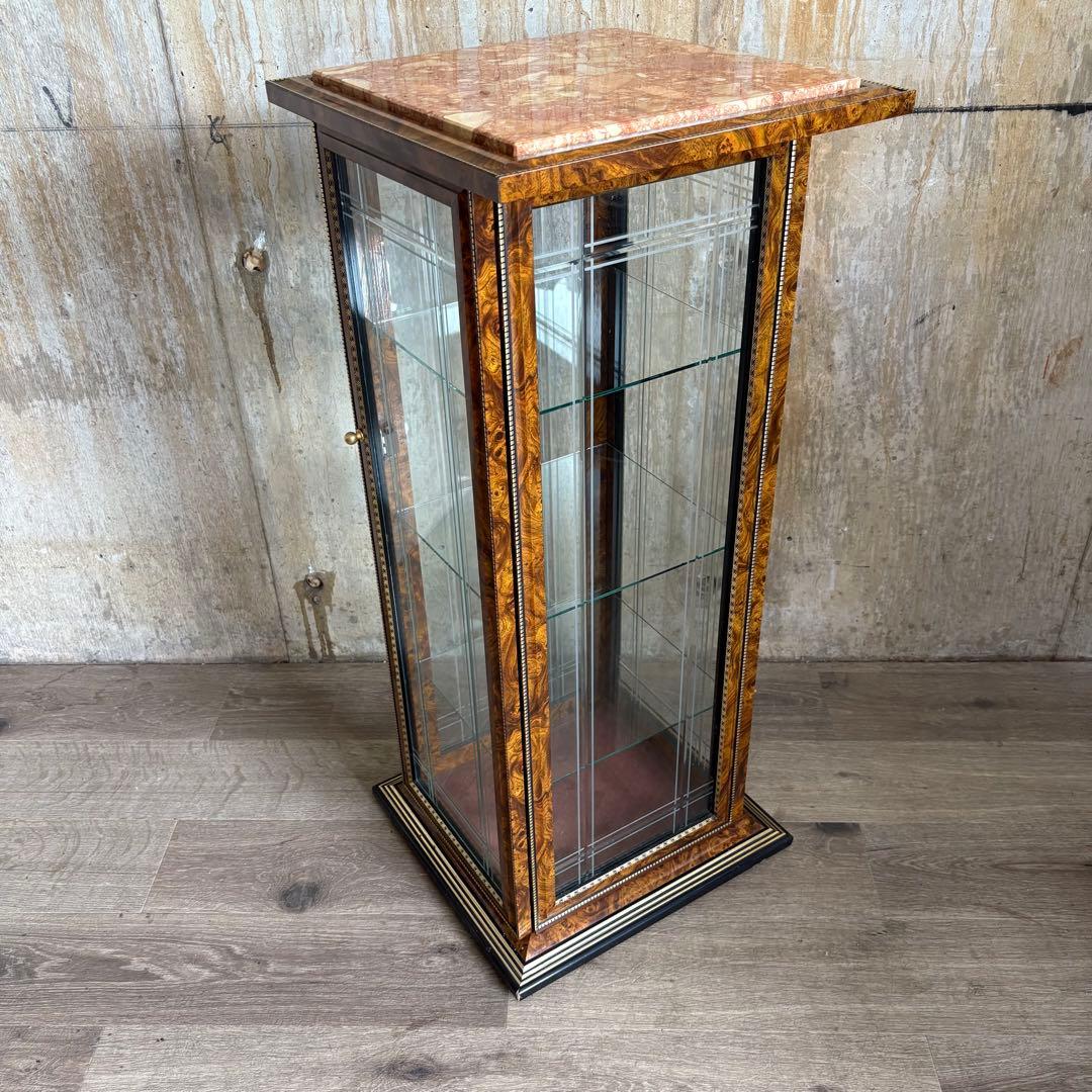 イタリア製　大理石トップ　4面ガラス　キュリオケース　コレクションケース　飾り棚
