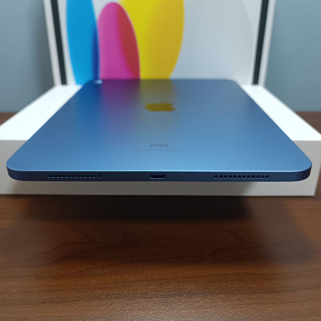 (美品) iPad 10.9 第10世代 WiFi 256GB キーボード付き
