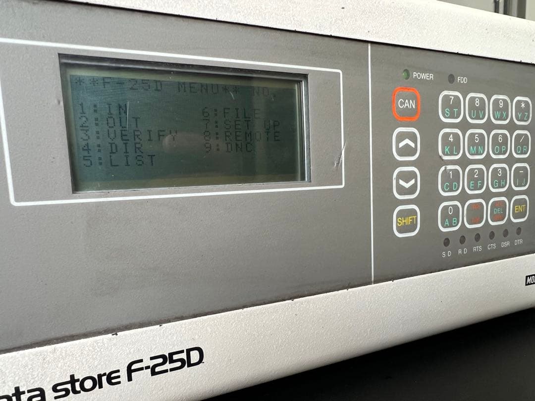 PCケーブル・コネクタ data store F-25D