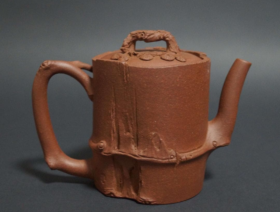 茶道具 中国宜興 「拾得居士」 凌国備作 手作り細工彫り『梅図』 造形紫砂壺急須