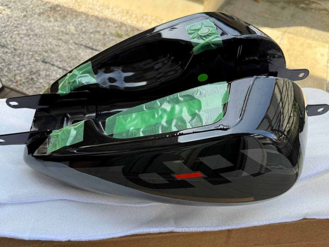 キ*ョ様 ハーレーダビッドソン　2023 ファットボブ114 純正タンク