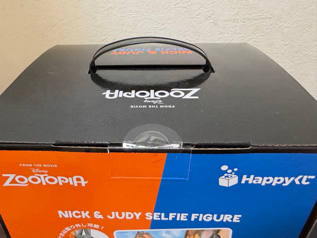 新品未開封 Happyくじ A賞 ニック&ジュディ セルフィーフィギュア