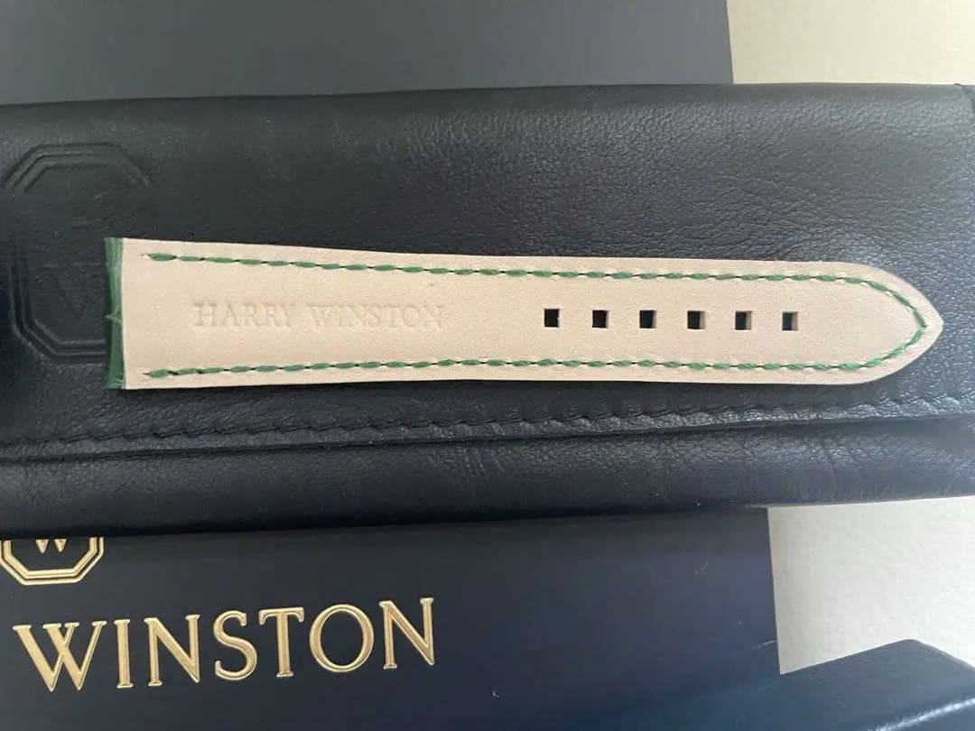 ハリーウィンストン　ダイヤ入り尾錠　新品未使用