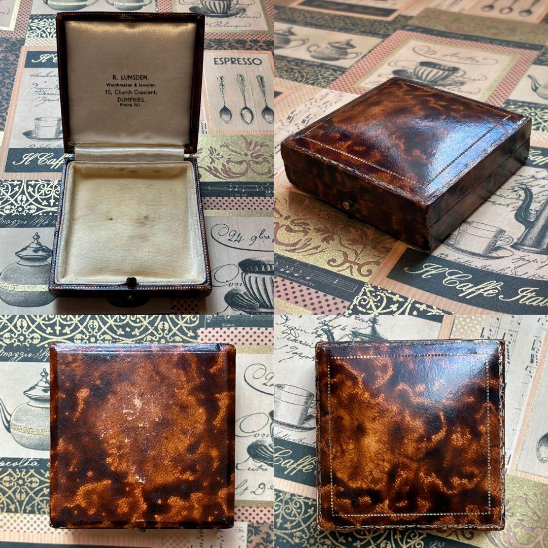 英国アンティークジュエリーケース ベージュベルベット