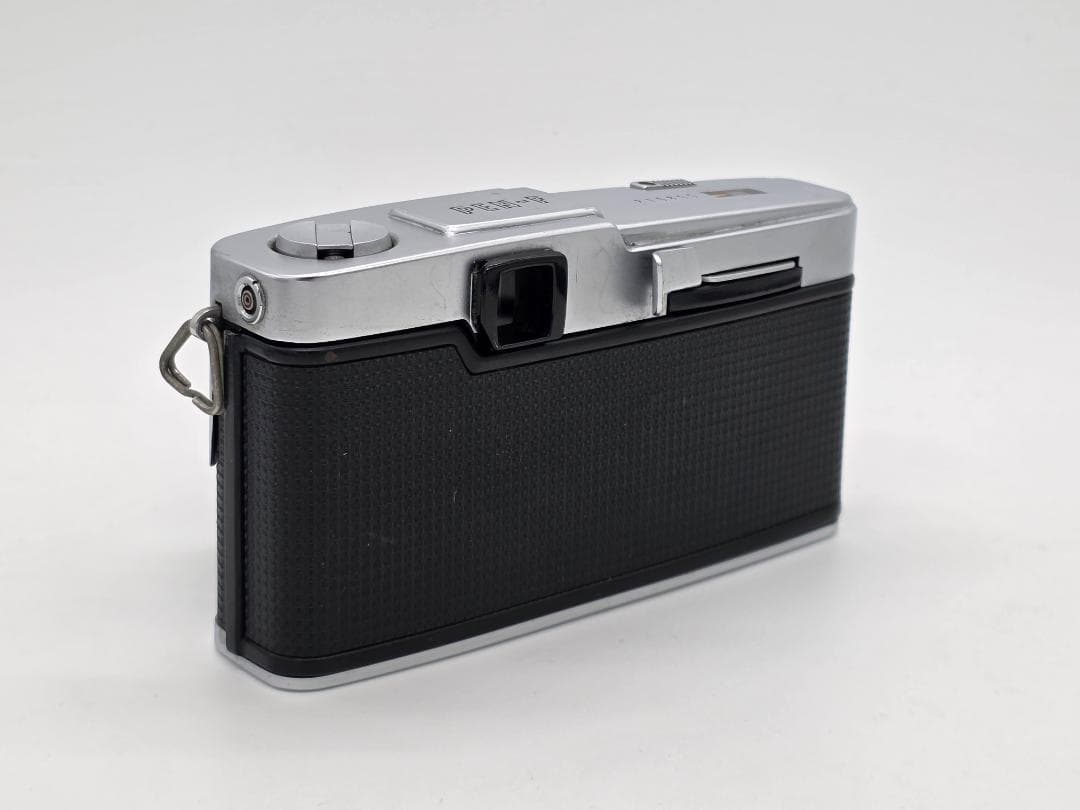 OLYMPUS PEN F ハーフサイズ D.Zuiko 38mm F2.8