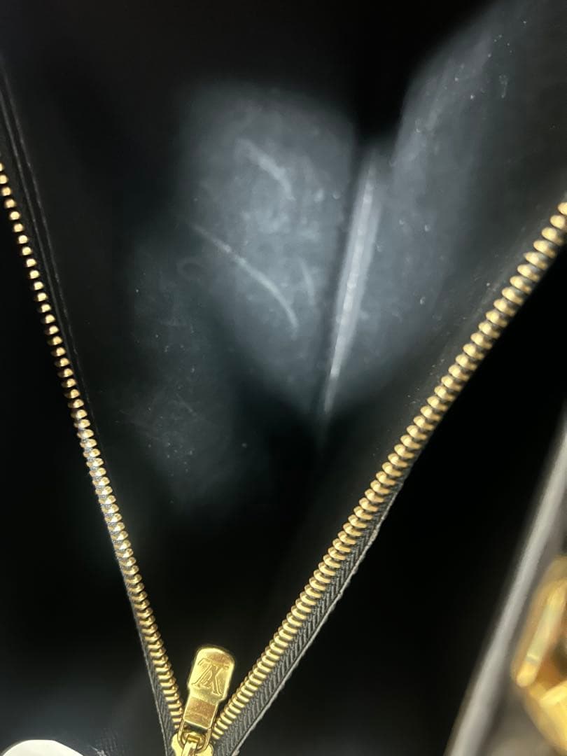 正規極美品✨ ルイ・ヴィトン エピ セルヴィエットフェルモワール ドクターバッグ