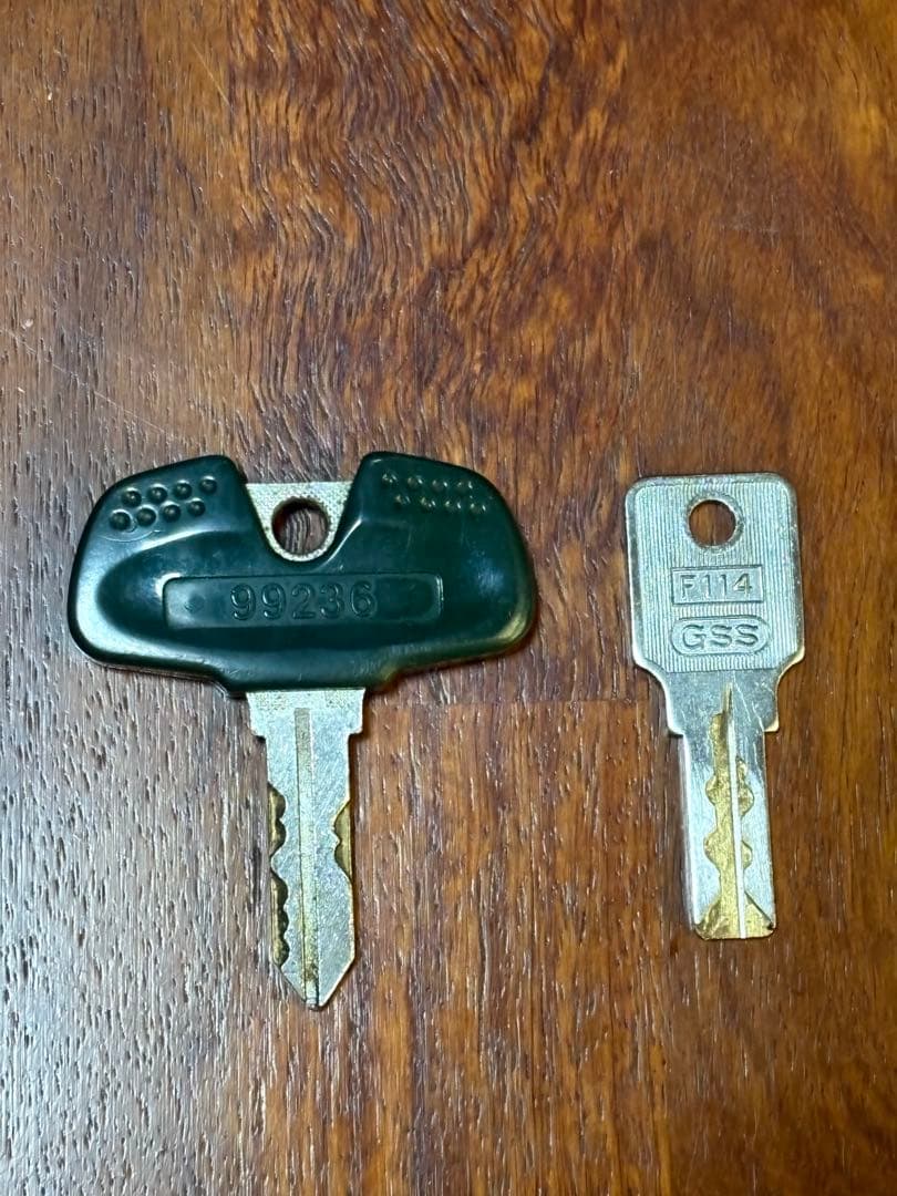 【送料込】4号機 デュエルドラゴンR パチスロ実機 スロット