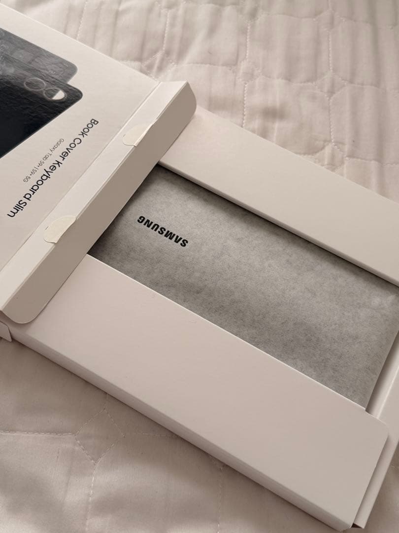 キーボード Galaxy Tab S9+ Book Cover Keyboard Slim