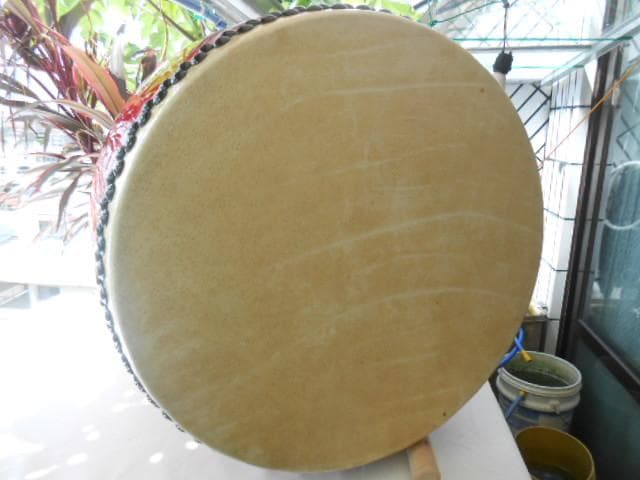 ★★★限定販売新品(送料無料)31.980円　N沖縄大太鼓44cm撥付き