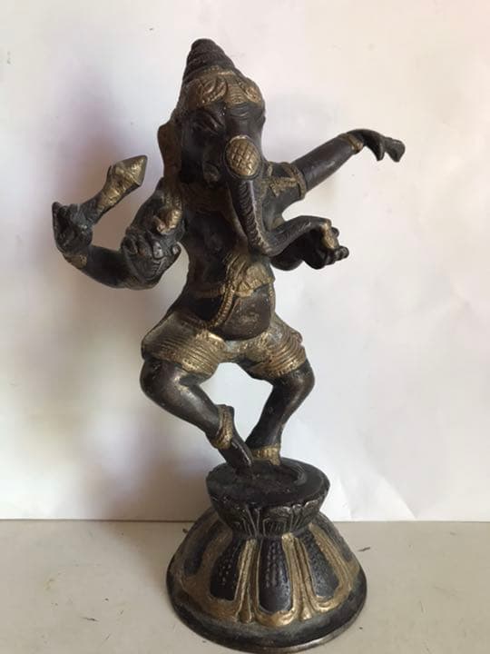 仏像，古銅製，時代物，辟邪，招財，細工細作，高2⃣️0⃣️.5⃣️cm，重1660克