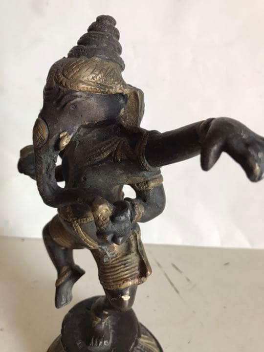 仏像，古銅製，時代物，辟邪，招財，細工細作，高2⃣️0⃣️.5⃣️cm，重1660克