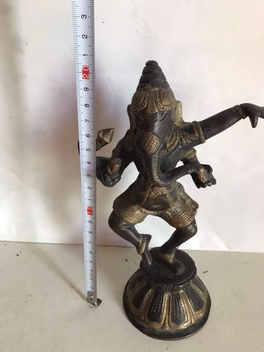 仏像，古銅製，時代物，辟邪，招財，細工細作，高2⃣️0⃣️.5⃣️cm，重1660克