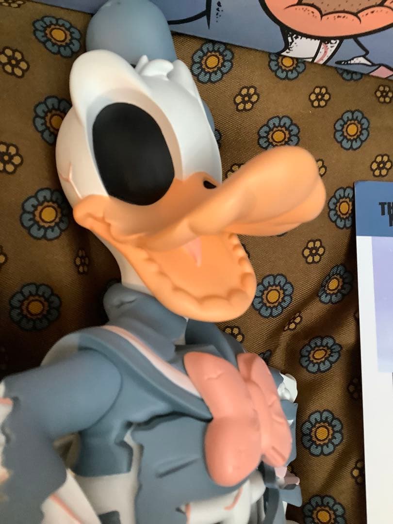 Creepy Duckドナルドダック 限定フィギュア 87/200edition