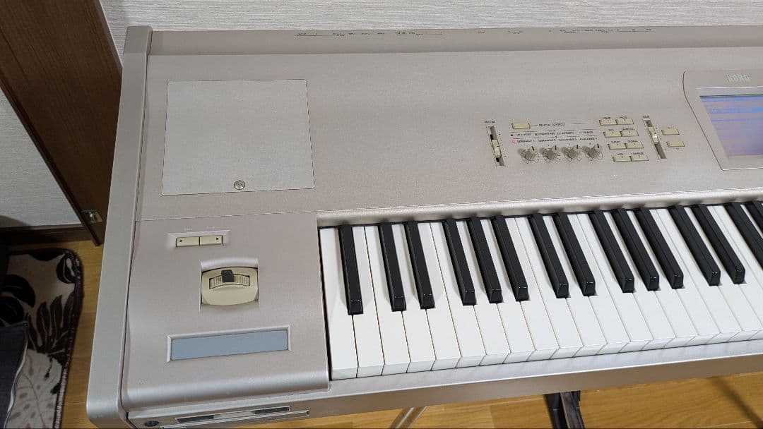 KORG TRITON STUDIO 88 V2 +純正ダンパーペダル付