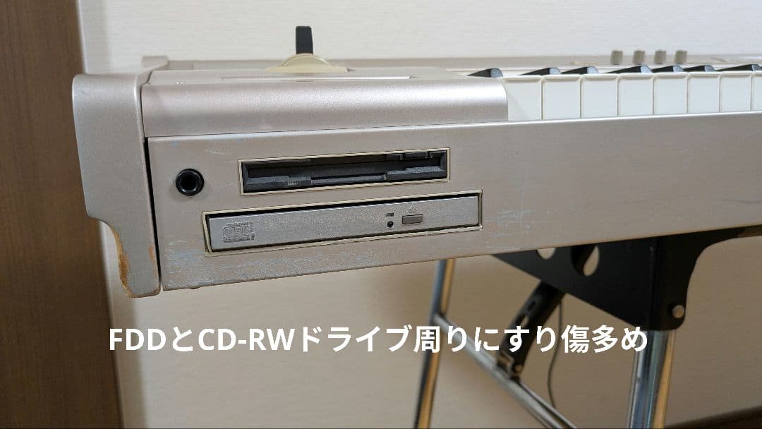 KORG TRITON STUDIO 88 V2 +純正ダンパーペダル付