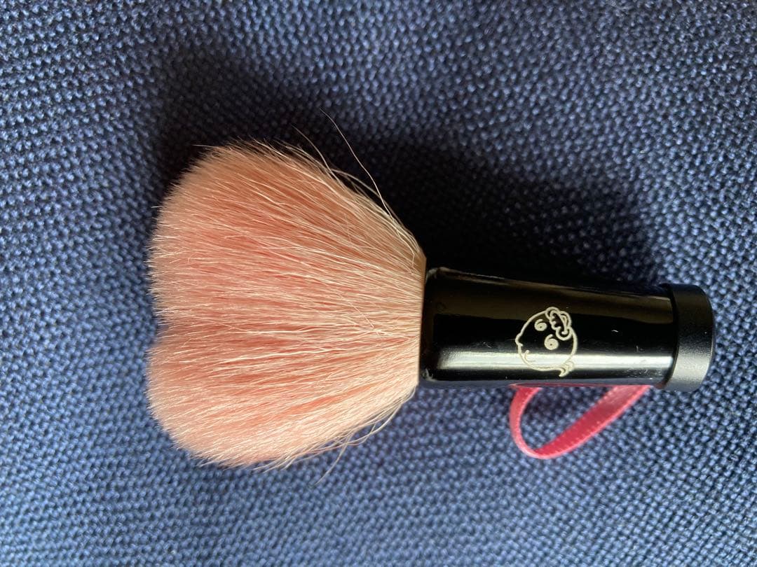 ちぃろアーティスメイクブラシ　＆ ハート型熊野筆ブラシ付き