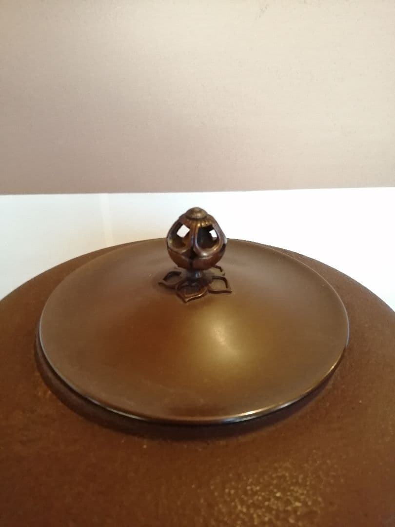 【茶道具】畠春斎 一ノ瀬宗辰造　唐銅鬼面風炉撫肩平丸釜添　茶釜　釜396