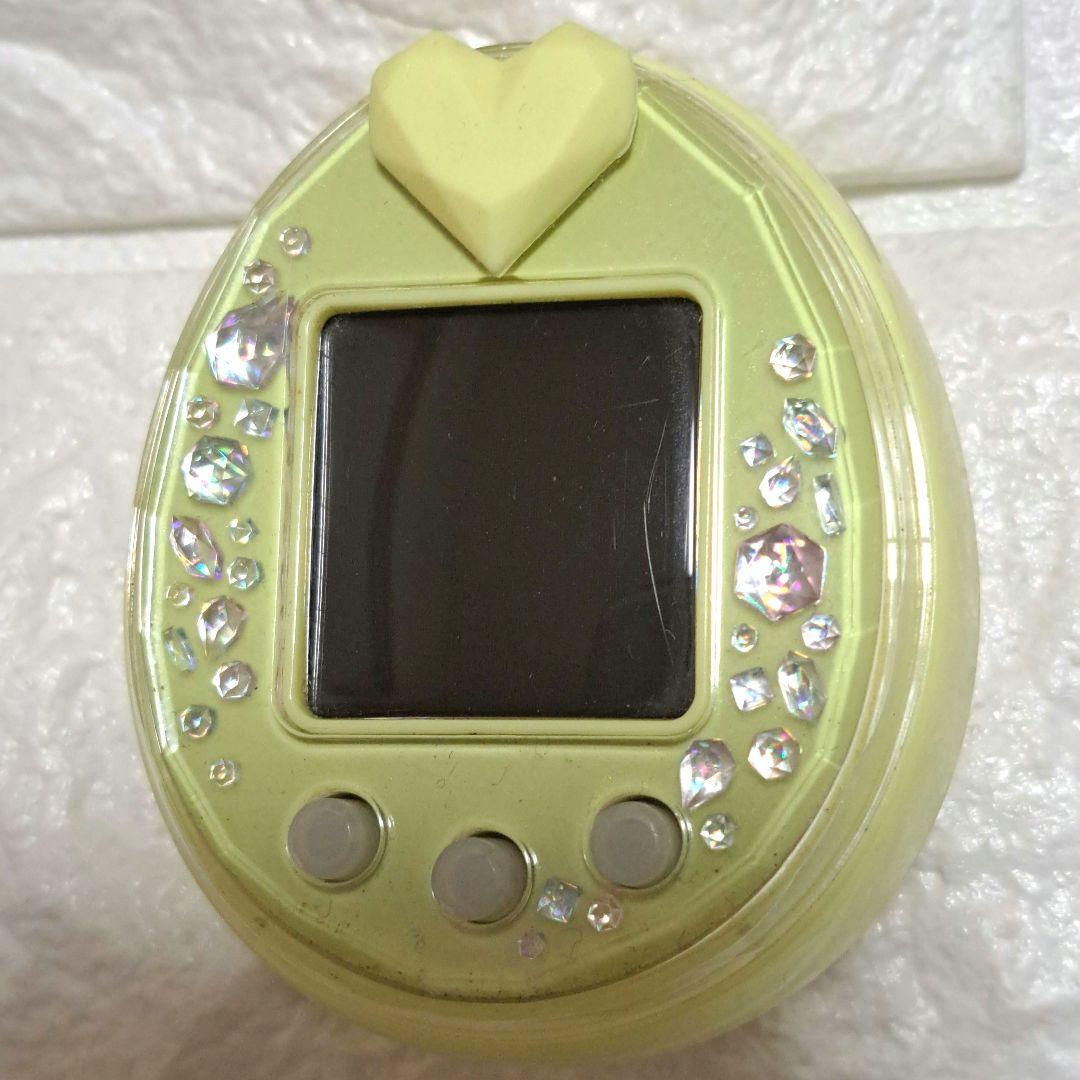 z*e様 たまごっち ピース 本体 イエロー