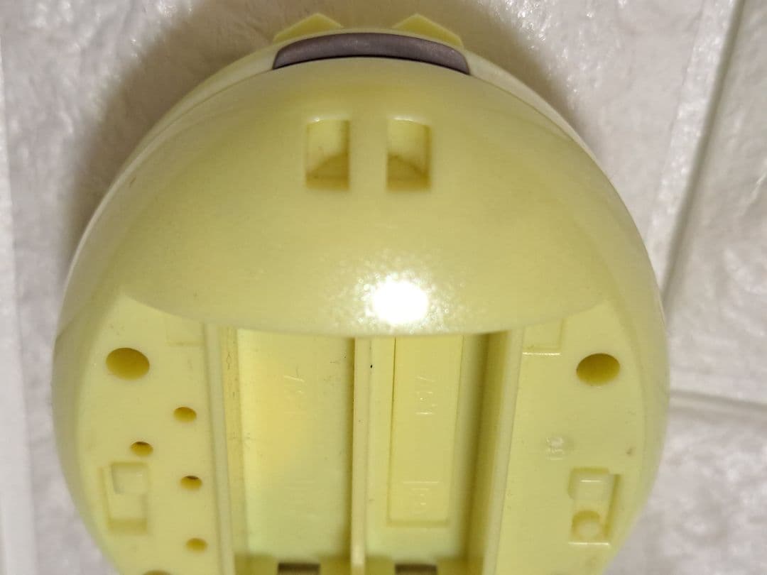 z*e様 たまごっち ピース 本体 イエロー