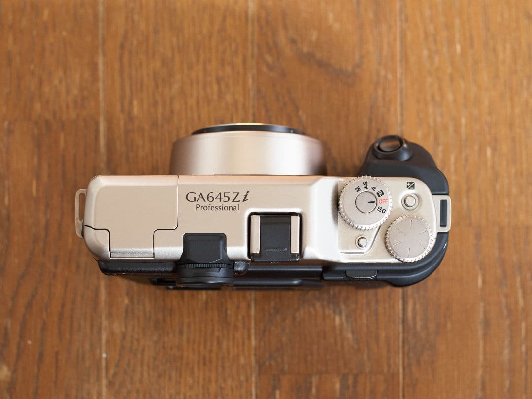 FUJIFILM GA645Zi Professional 中判フィルムカメラ